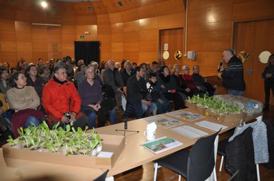 Arrenca el projecte per cultivar a balcons i terrats.