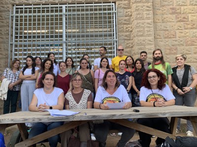 El professorat de la pública de Ripollet convoca una vaga el 21 d'octubre contra el tancament de cap escola.