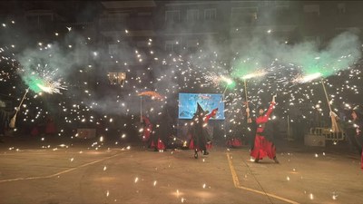 Fotografia de l'acte "Ni por ni oblit, cap silenci davant l’opressió”.