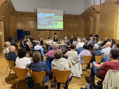 "El Ripollet que recordo", el municipi amb el pas de les generacions.