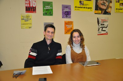 Roger Bayó, secretari d'Organització d'ERC i Núria Escursell, secretària d'Imatge i Comunicació de Jovent Republicà..
