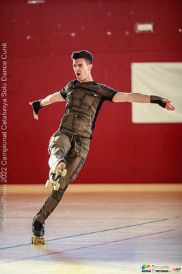 Llorenç Álvarez, durant la seva actuació. Foto: Federació Catalana de Patinatge (Adrià Petidier).