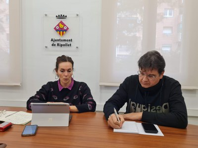 L'Ajuntament i l'Associació d'Empreses de Ripollet aposten per una gestió més eficient dels residus industrials.