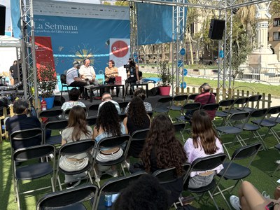 La Biblioteca i Ripollet Ràdio participen a la Setmana del Llibre en Català.