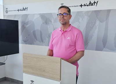 L'Ajuntament presenta el projecte de creació del cens genètic local de gossos.