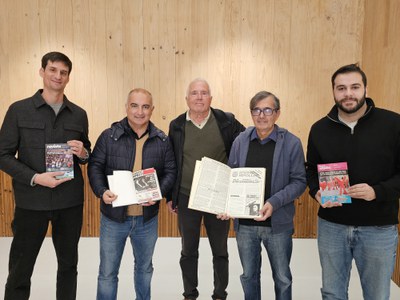 Ripollet rep la donació del fons documental de l’Associació Ràdio Ripollet.