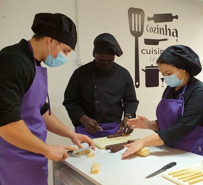 El curs vinent tornen els PFI de cuina i càtering i vivers i jardins.