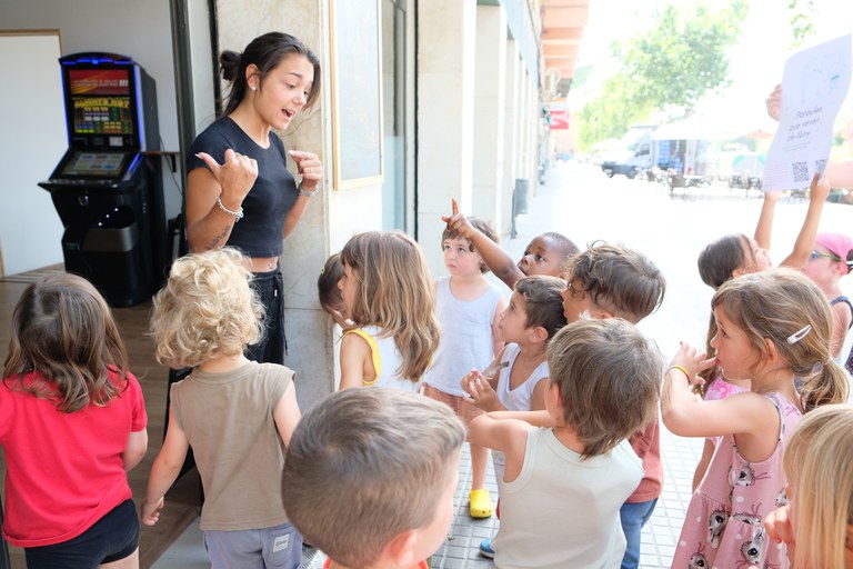 Imatges de la penjada dels codis QR. DSCF0835 (1).JPG