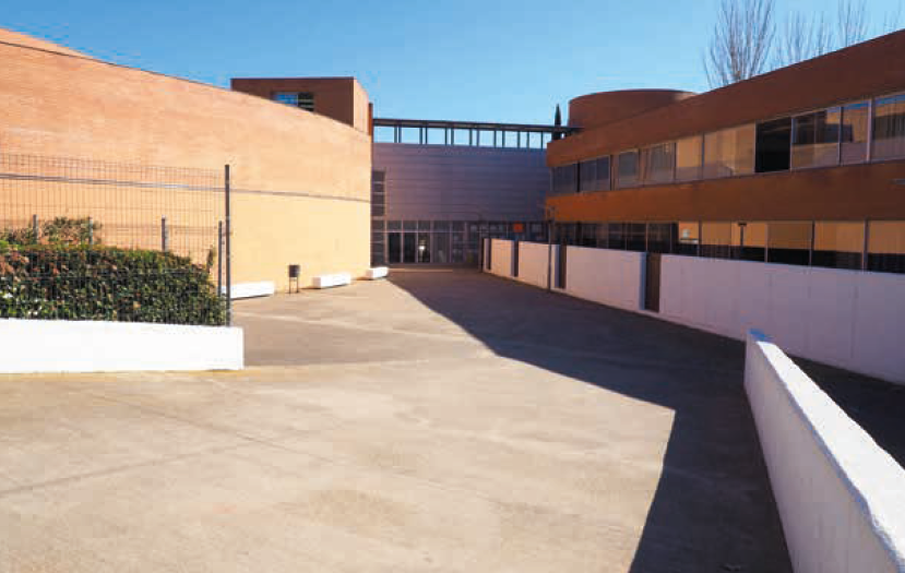 EDUCACIÓ CAN MAS 01.png