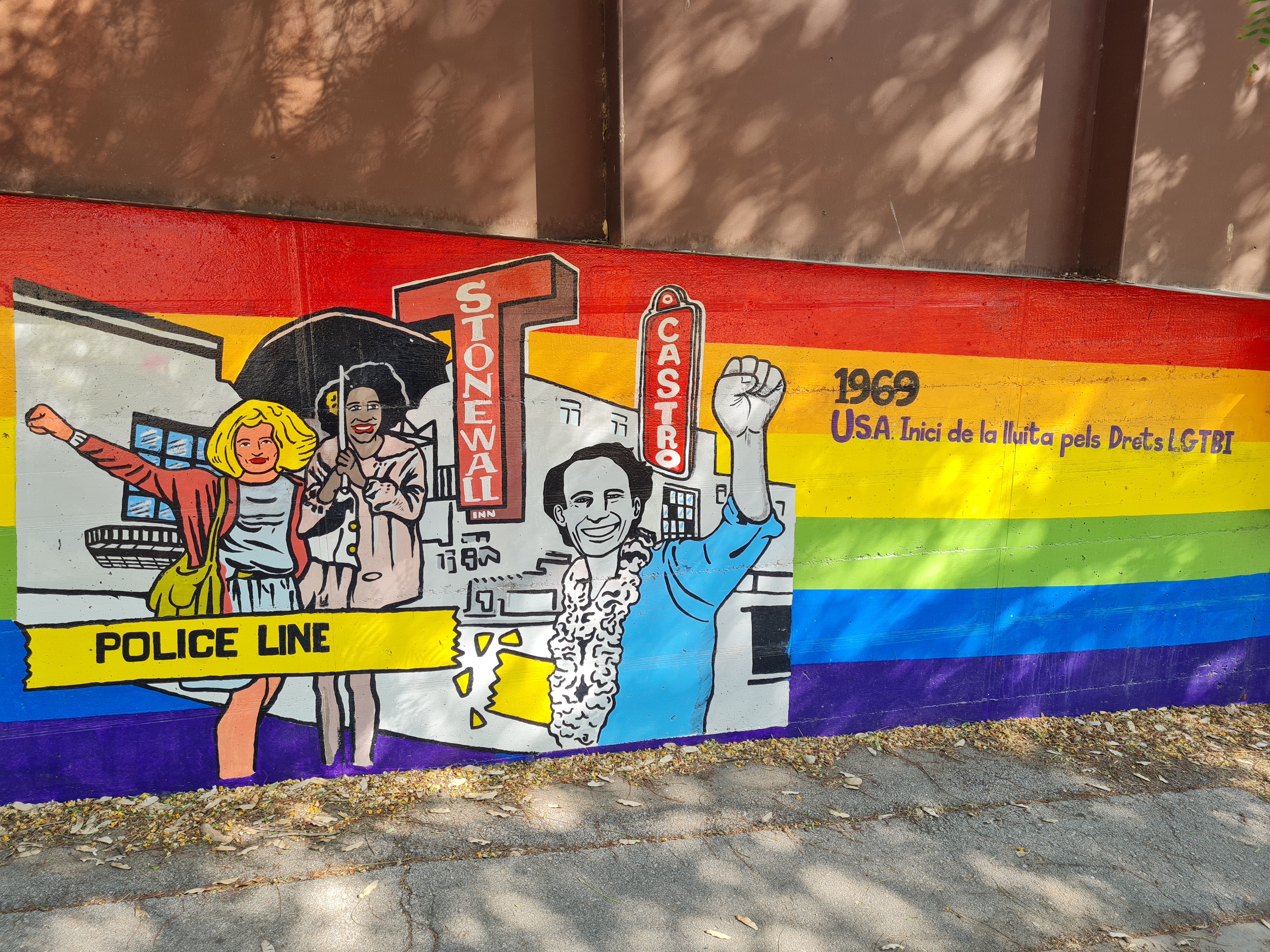 ripollet-lgtbi-mural-foto2.jpg