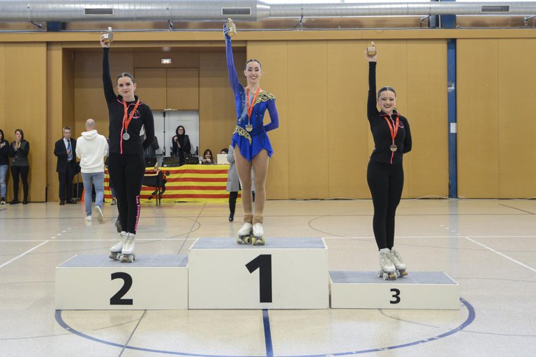 podi senior femeni.jpg