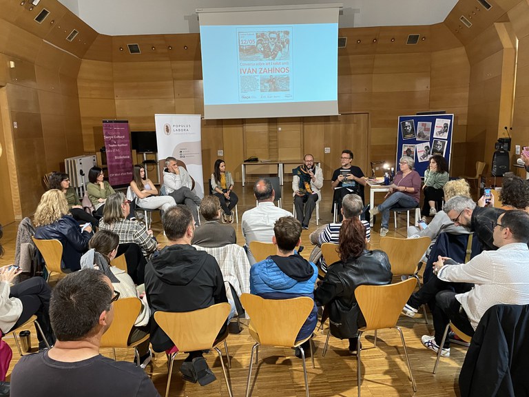 Imatge de la xerrada. ripollet-cul-traça-xerrada-salut-art-ivan-zahinos-120523-13.jpeg