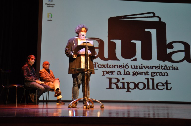 ripollet-edu-Aula-Extensio-Universitaria-presentacio-051021-8.JPG