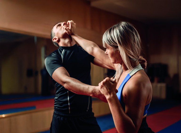 Taller autodefensa dones joves.tif