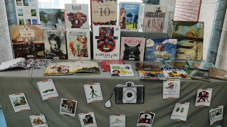 Mostra bibliogràfica.jpg